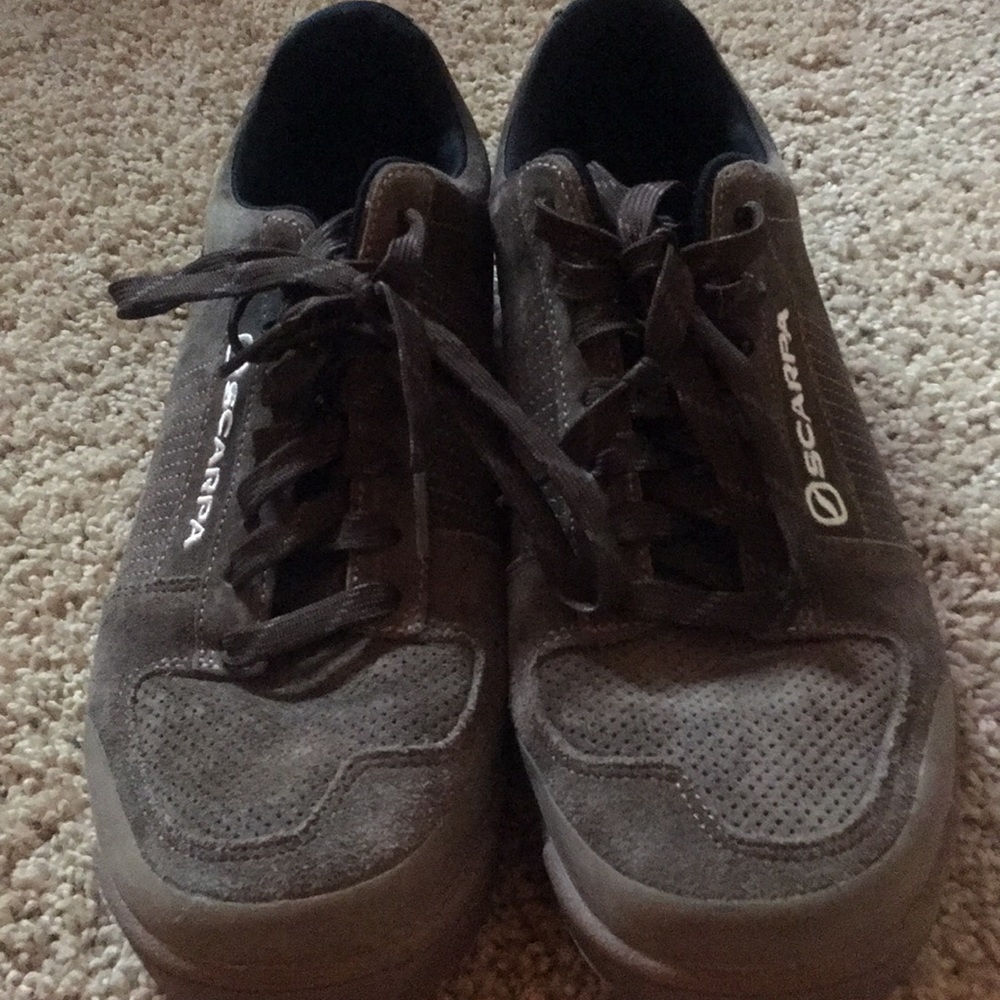 Scarpa sneakers